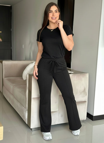 Pantalon Bota Recta En Piel De Durazno