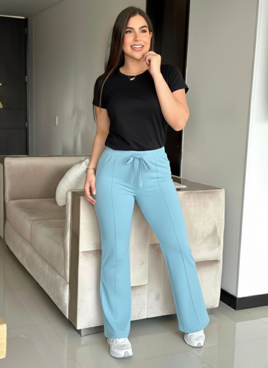 Pantalon Bota Recta En Piel De Durazno
